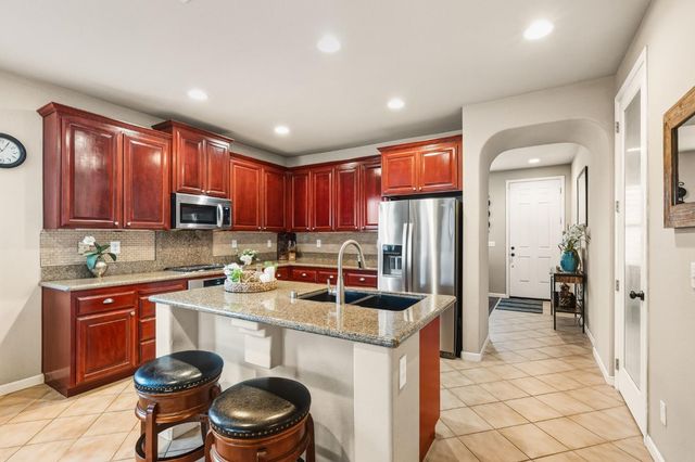 4601 Stuben Ct, Elk Grove, CA 95758