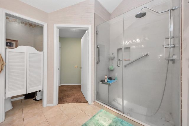10918 Mulberry Court, La Porte, TX 77571