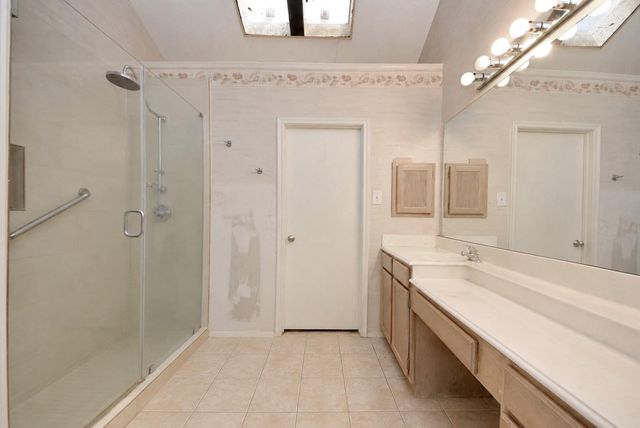 10918 Mulberry Court, La Porte, TX 77571