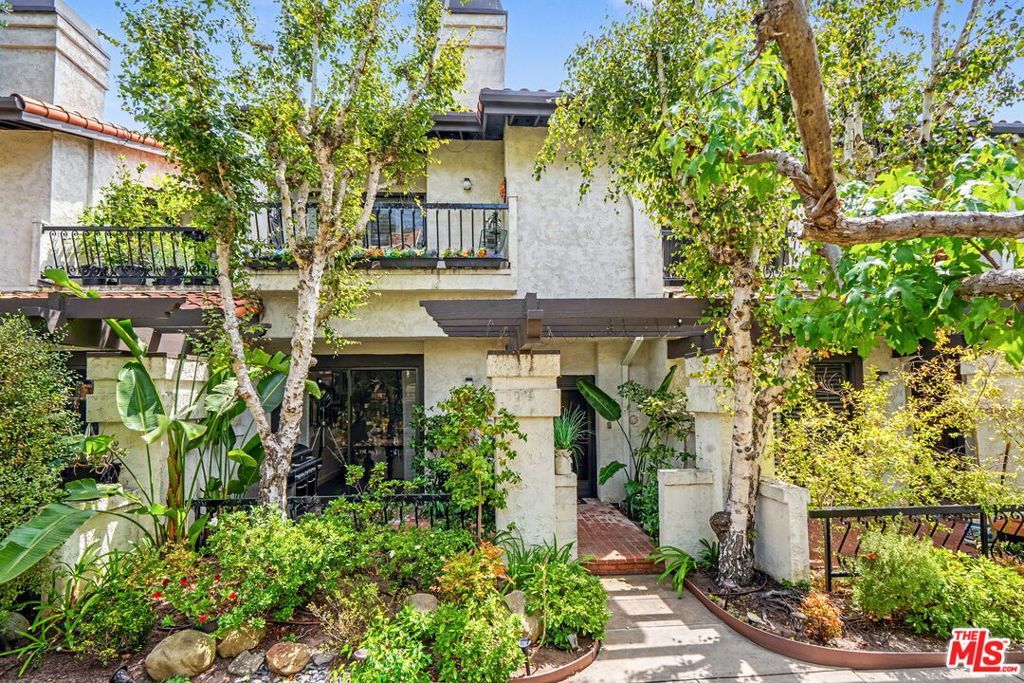 17204 Palisades Circle, Pacific Palisades, CA 90272 — photo 4
