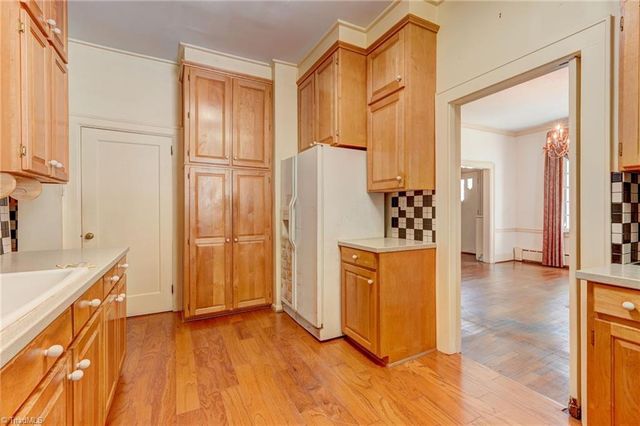815 Main Street, Reidsville, NC 27320