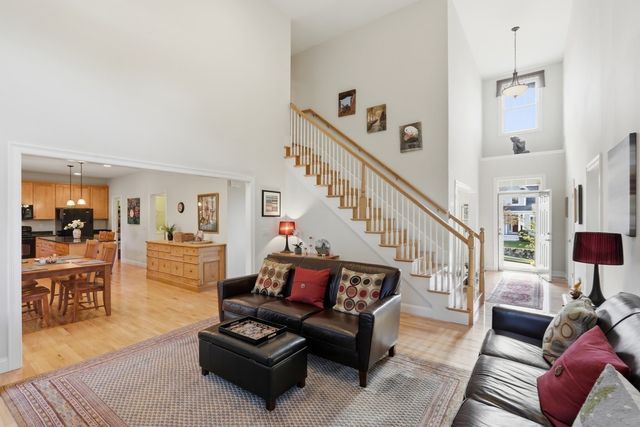 40 Winship Dr, Stoneham, MA 02180