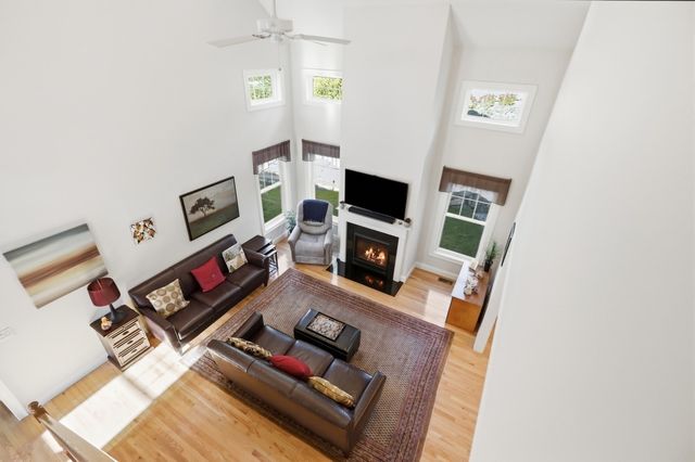 40 Winship Dr, Stoneham, MA 02180