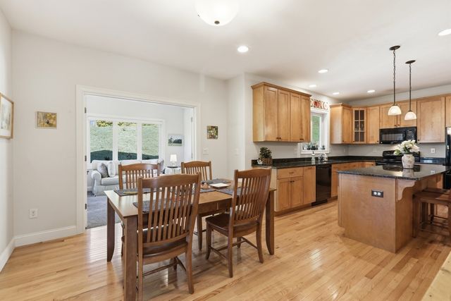 40 Winship Dr, Stoneham, MA 02180