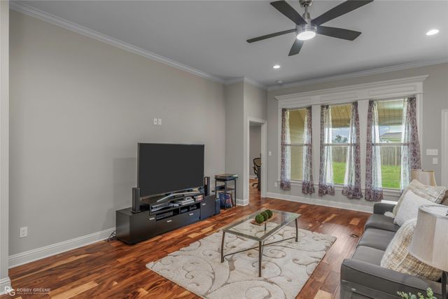 314 Ouachita Lane, Bossier City, LA 71112