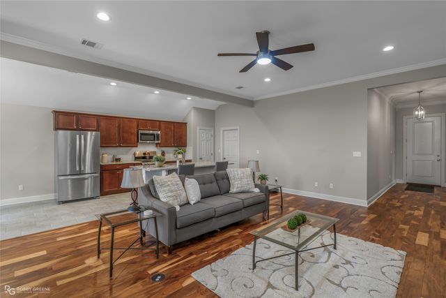314 Ouachita Lane, Bossier City, LA 71112