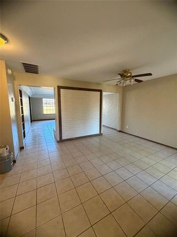 7301 Edenborough Drive, Oklahoma City, OK 73132