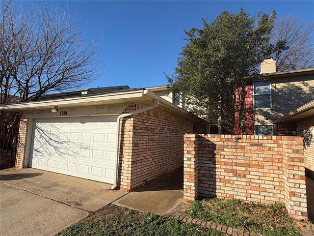 7301 Edenborough Drive, Oklahoma City, OK 73132