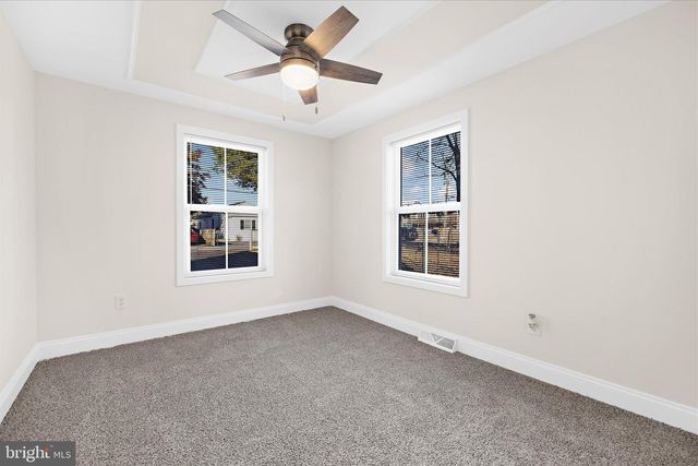 7815 EAST RD, Pasadena, MD 21122