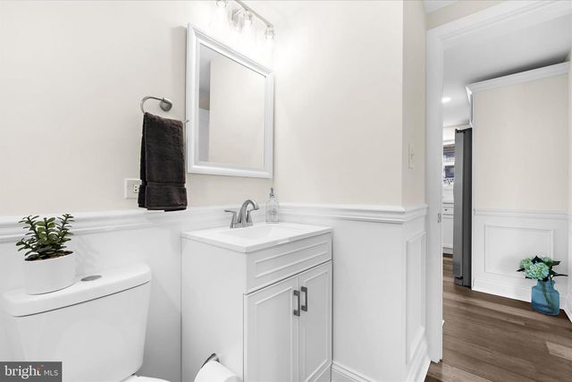 7815 EAST RD, Pasadena, MD 21122