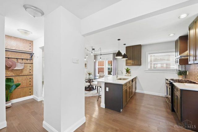 3628 Solar Vista Place, Cincinnati, OH 45213