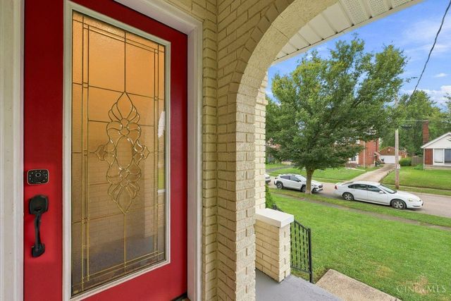 3628 Solar Vista Place, Cincinnati, OH 45213