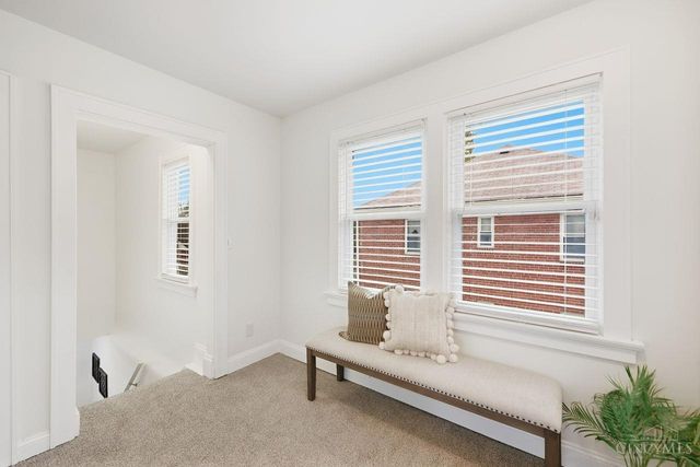 3628 Solar Vista Place, Cincinnati, OH 45213