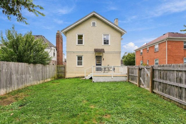 3628 Solar Vista Place, Cincinnati, OH 45213