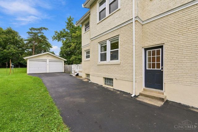 3628 Solar Vista Place, Cincinnati, OH 45213