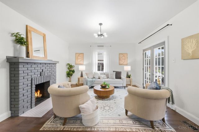 3628 Solar Vista Place, Cincinnati, OH 45213