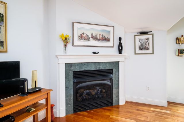 100 Shepards Cove Rd Unit G305, Kittery, ME 03904