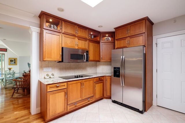 100 Shepards Cove Rd Unit G305, Kittery, ME 03904