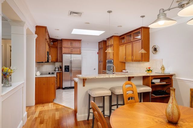100 Shepards Cove Rd Unit G305, Kittery, ME 03904