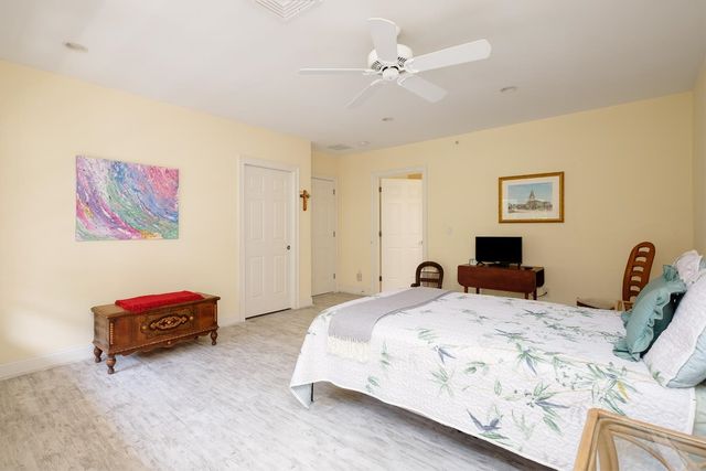 100 Shepards Cove Rd Unit G305, Kittery, ME 03904