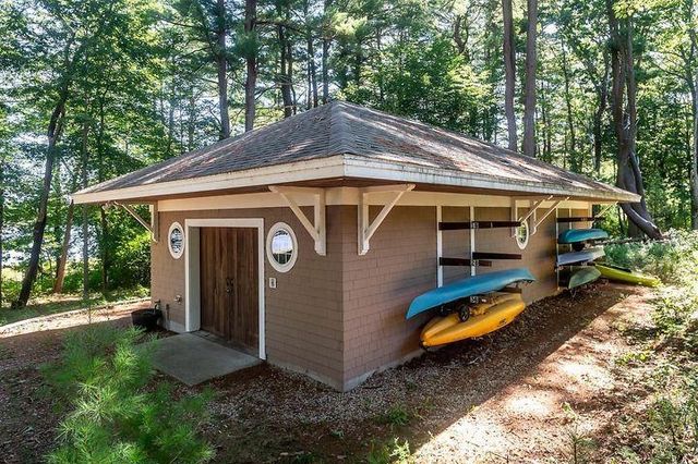 100 Shepards Cove Rd Unit G305, Kittery, ME 03904