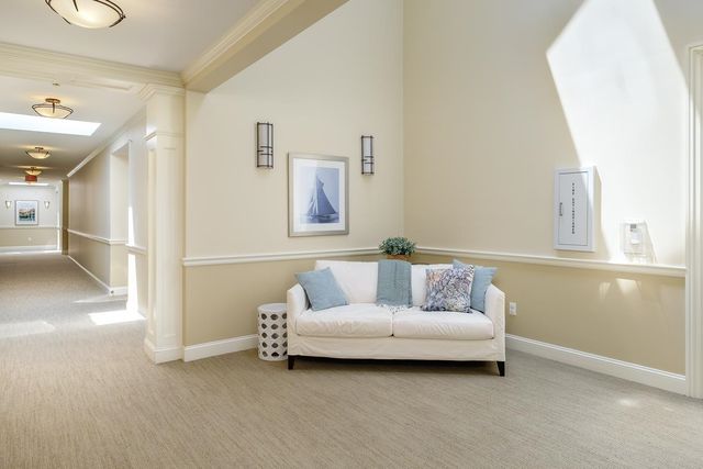 100 Shepards Cove Rd Unit G305, Kittery, ME 03904