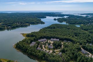 100 Shepards Cove Rd Unit G305, Kittery, ME 03904