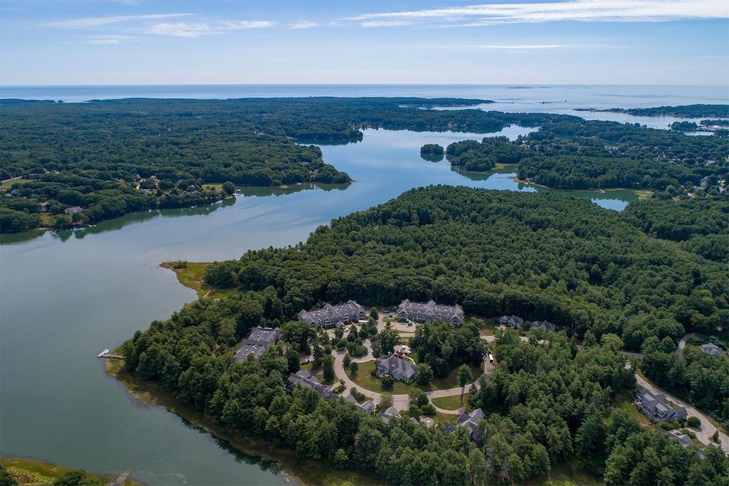 100 Shepards Cove Rd Unit G305, Kittery, ME 03904