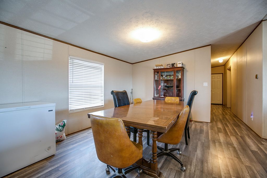 Image 14 of property listing at 250 W Waco Street, Paint Rock, TX 76866