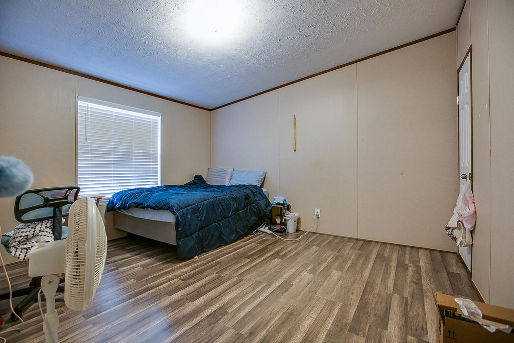 Image 22 of property listing at 250 W Waco Street, Paint Rock, TX 76866