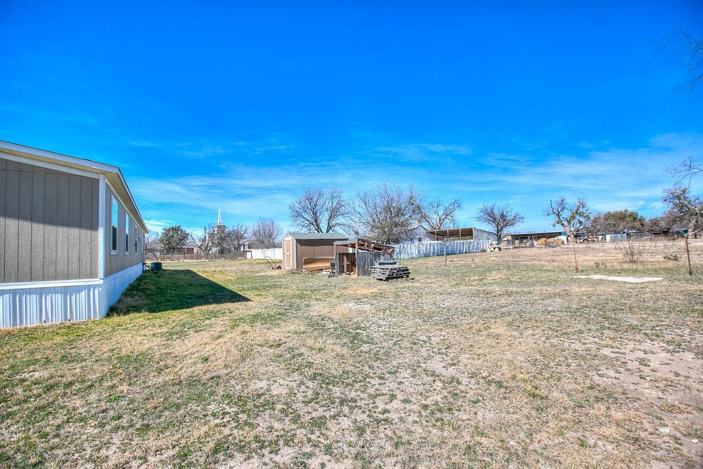 Image 29 of property listing at 250 W Waco Street, Paint Rock, TX 76866