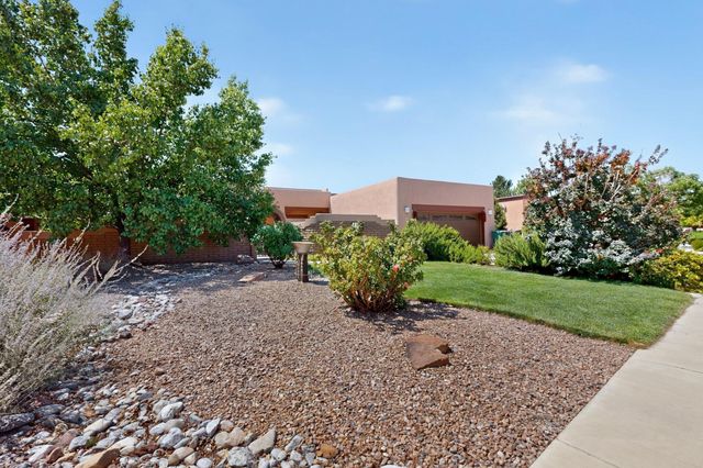 316 Cielito Lindo Place NW, Albuquerque, NM 87114