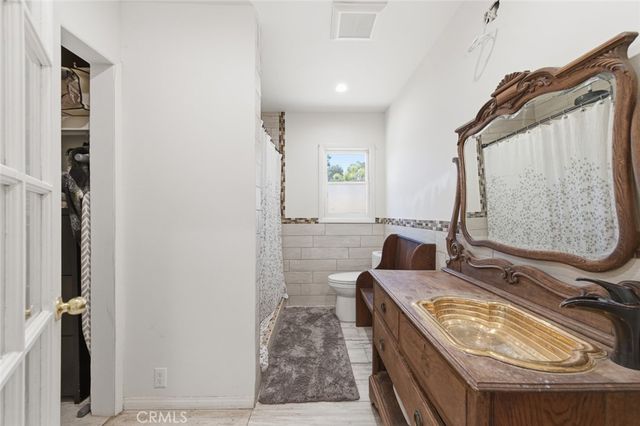 9522 La Canada, Sunland, CA 91040