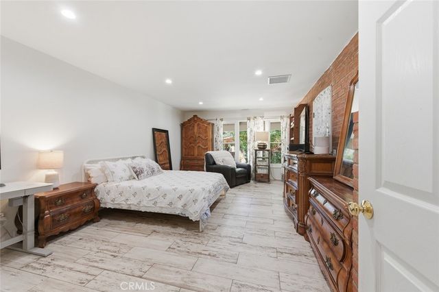 9522 La Canada, Sunland, CA 91040