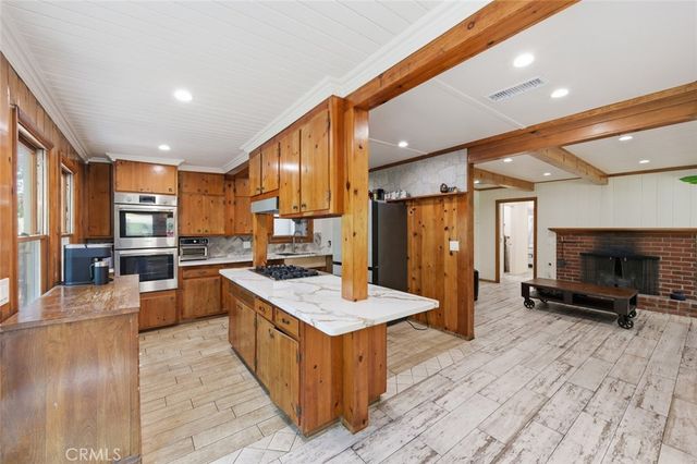 9522 La Canada, Sunland, CA 91040