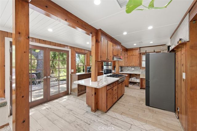 9522 La Canada, Sunland, CA 91040