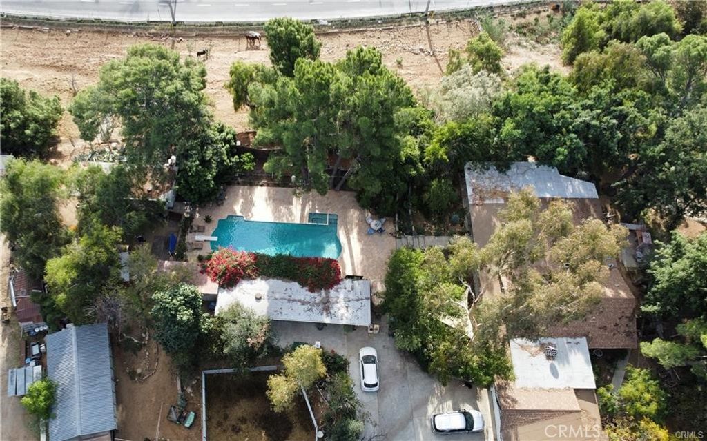 Image 24 of property listing at 9522 La Canada, Sunland, CA 91040