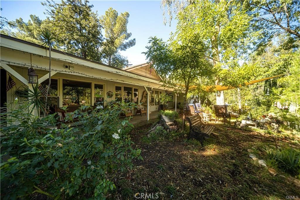 Image 4 of property listing at 9522 La Canada, Sunland, CA 91040