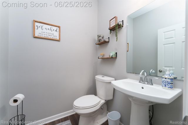 10066 Willow Oak Drive, Green Oak Township, MI 48116