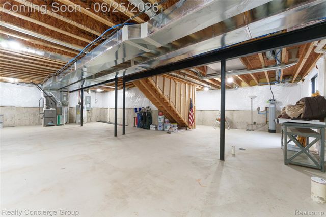 10066 Willow Oak Drive, Green Oak Township, MI 48116