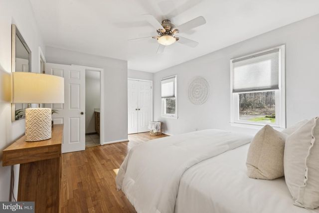 2926 FORT LEE ST, Herndon, VA 20171