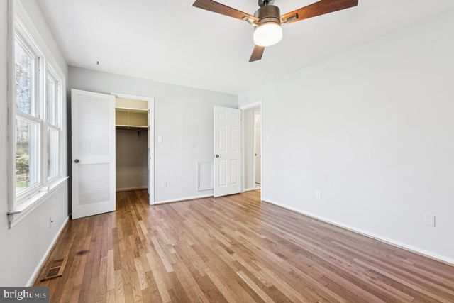 2926 FORT LEE ST, Herndon, VA 20171