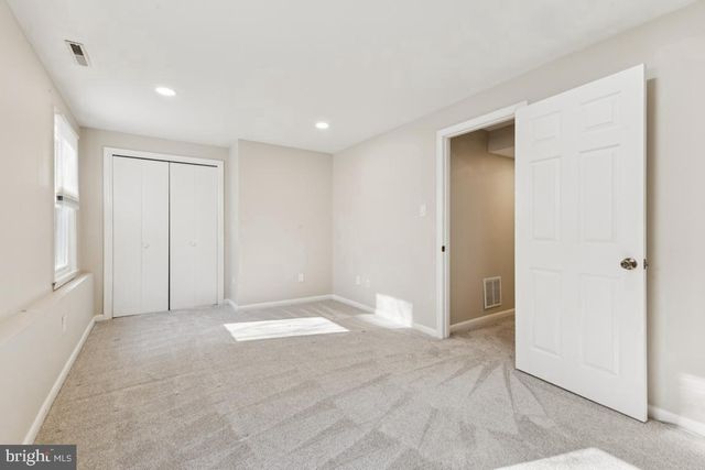 2926 FORT LEE ST, Herndon, VA 20171