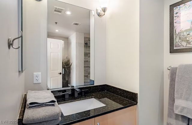 150 Las Vegas Boulevard 2505, Las Vegas, NV 89101