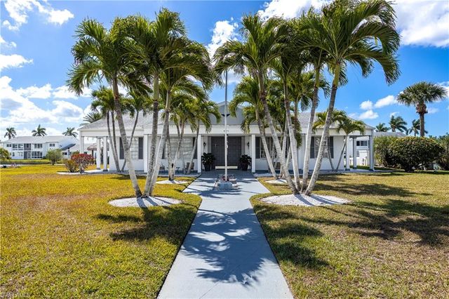 8761 Lueck LN 3, Fort Myers, FL 33919