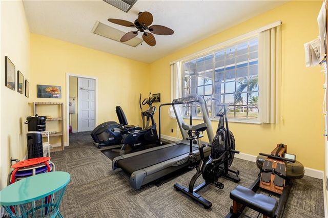 8761 Lueck LN 3, Fort Myers, FL 33919