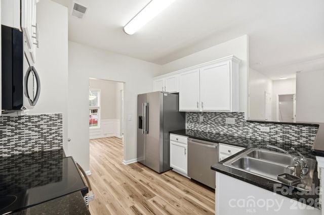 125 Morrocroft Lane, Mooresville, NC 28117