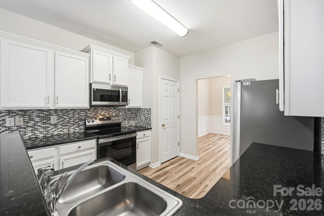 125 Morrocroft Lane, Mooresville, NC 28117