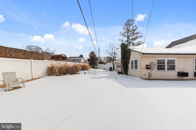 12222 WYNMORE LN, Bowie, MD 20715