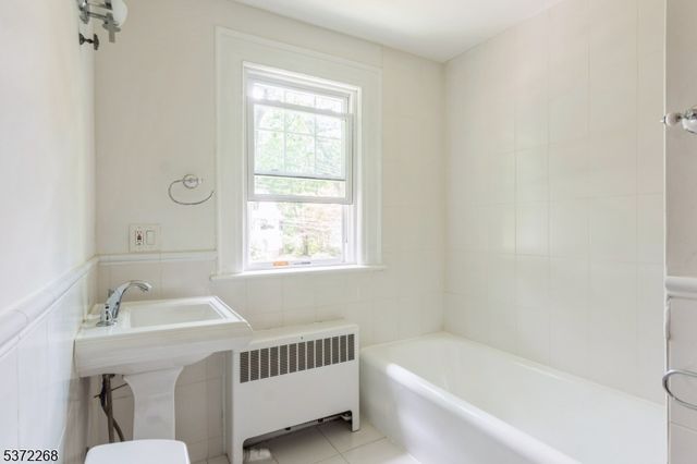 306 Tremont ave, City Of Orange Twp., NJ 07050